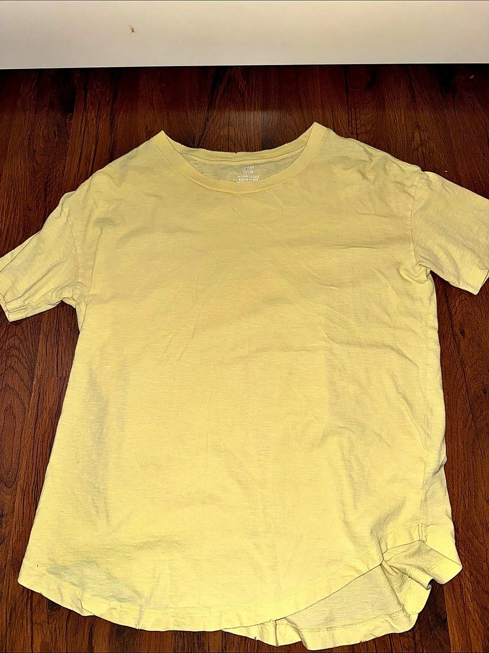 aerie Short Sleeve Tee in Yellow